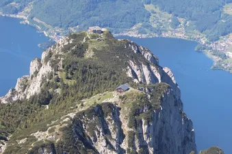 Auf zur Salzkammergut Seenrunde im 4-Sitzer