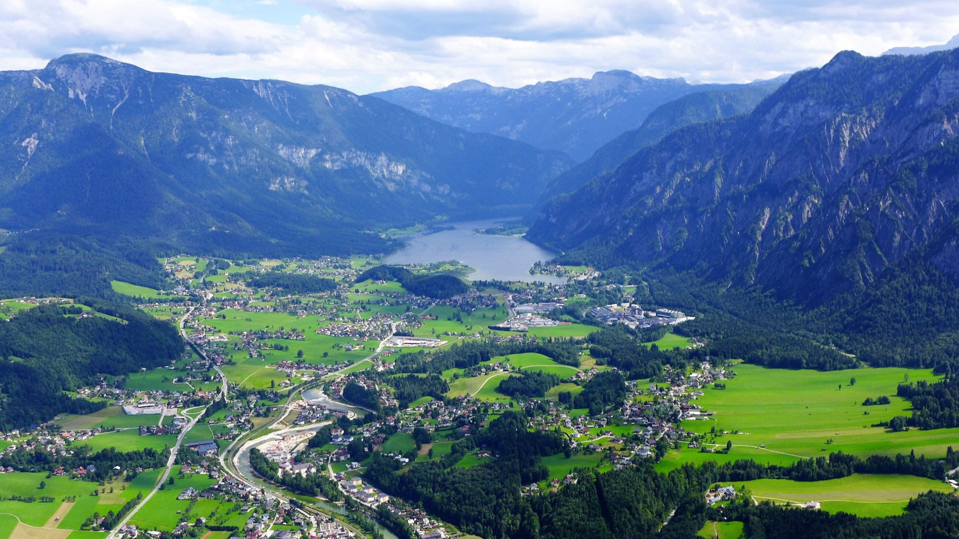 Zum Kaffee in die Berge