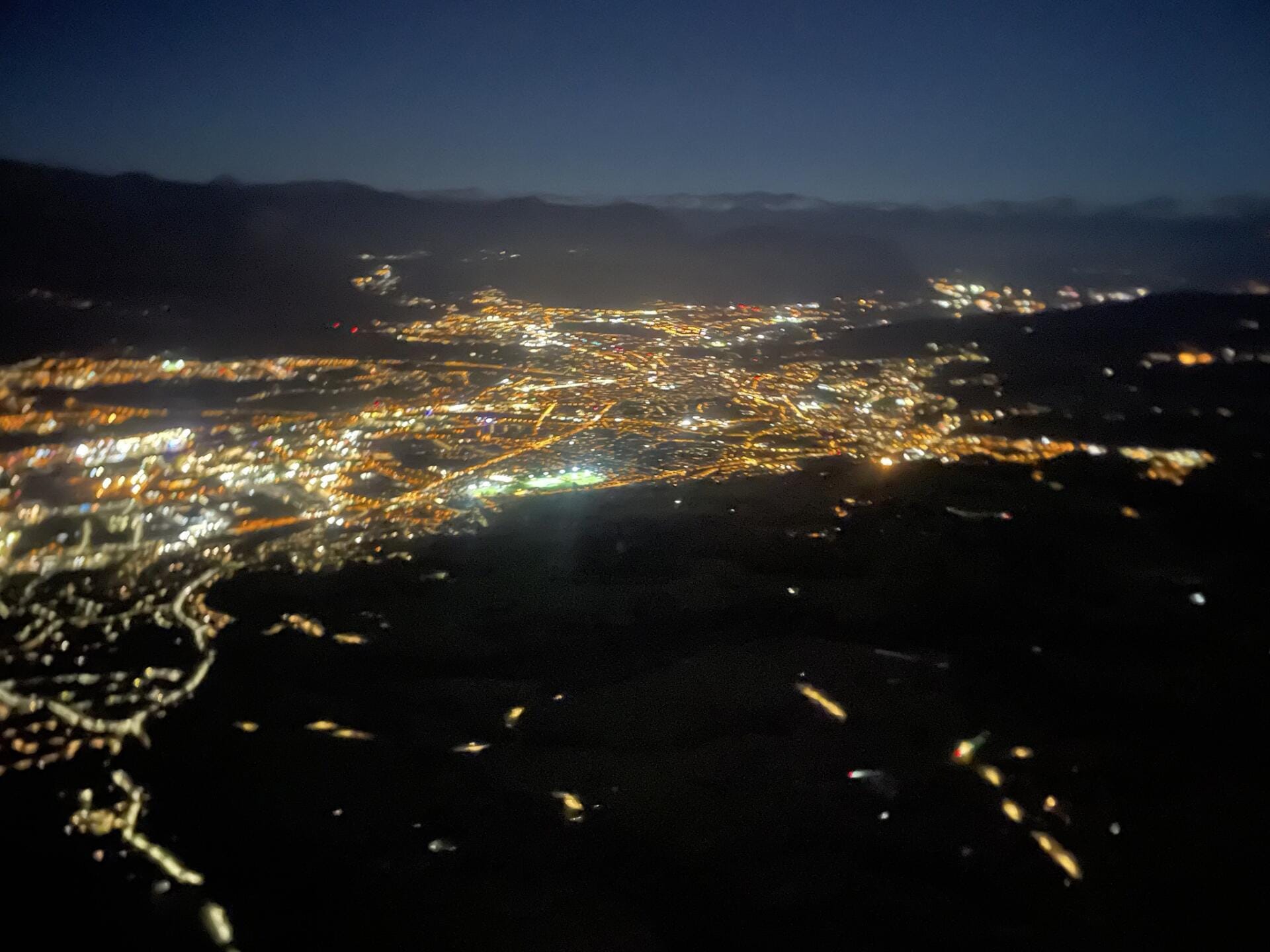 Vol de nuit en hélicoptère autour de Lyon