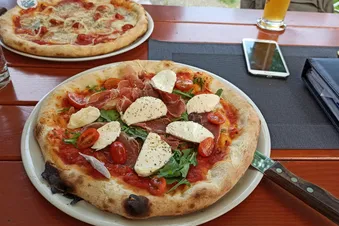 Mit dem Heli ins Restaurant bei Lindau