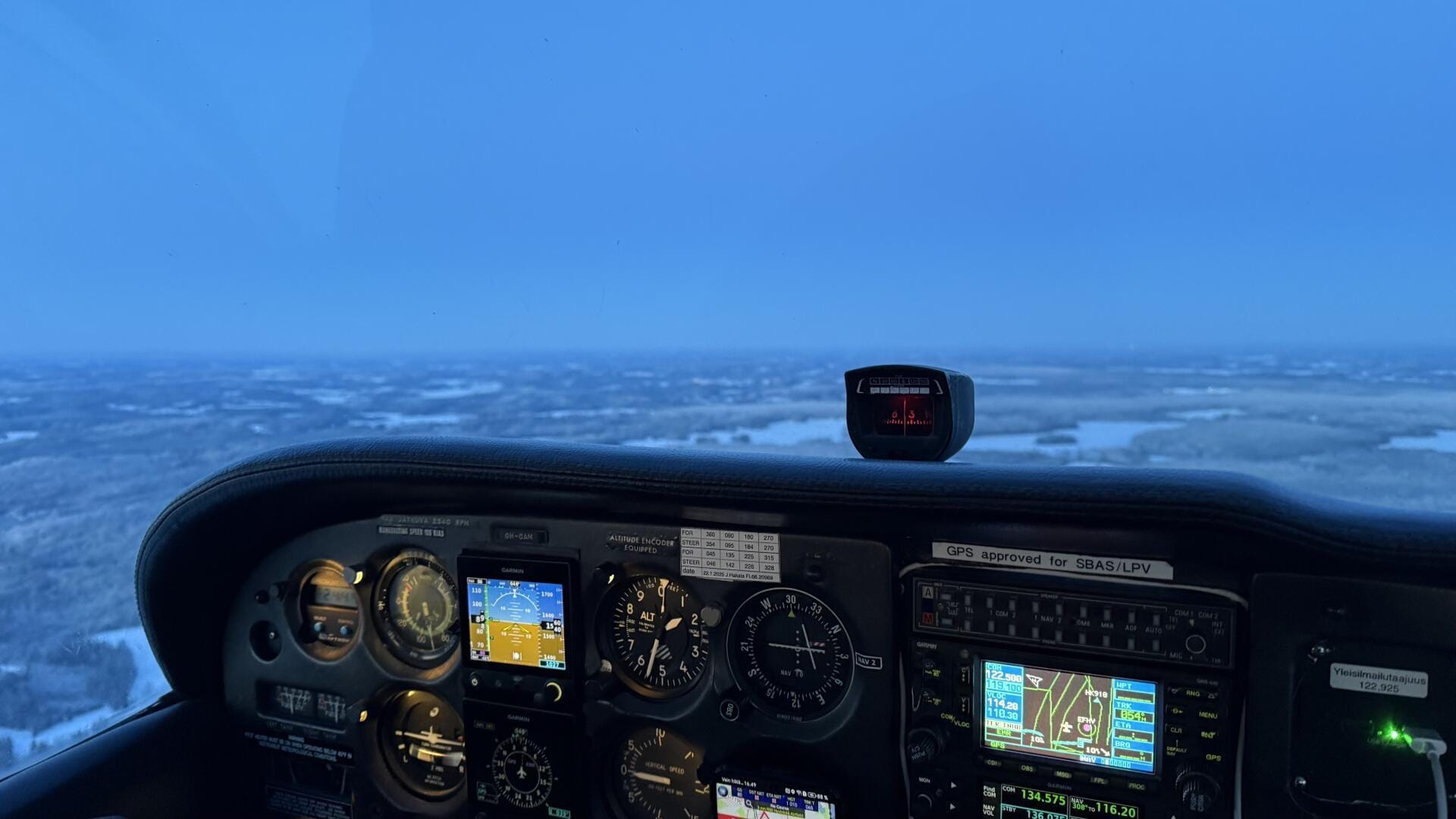 Flight to Räyskälä (EFRY) with Finnish Airfield Lunch