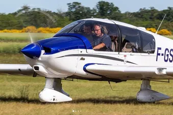 Votre pilote aux commandes ....