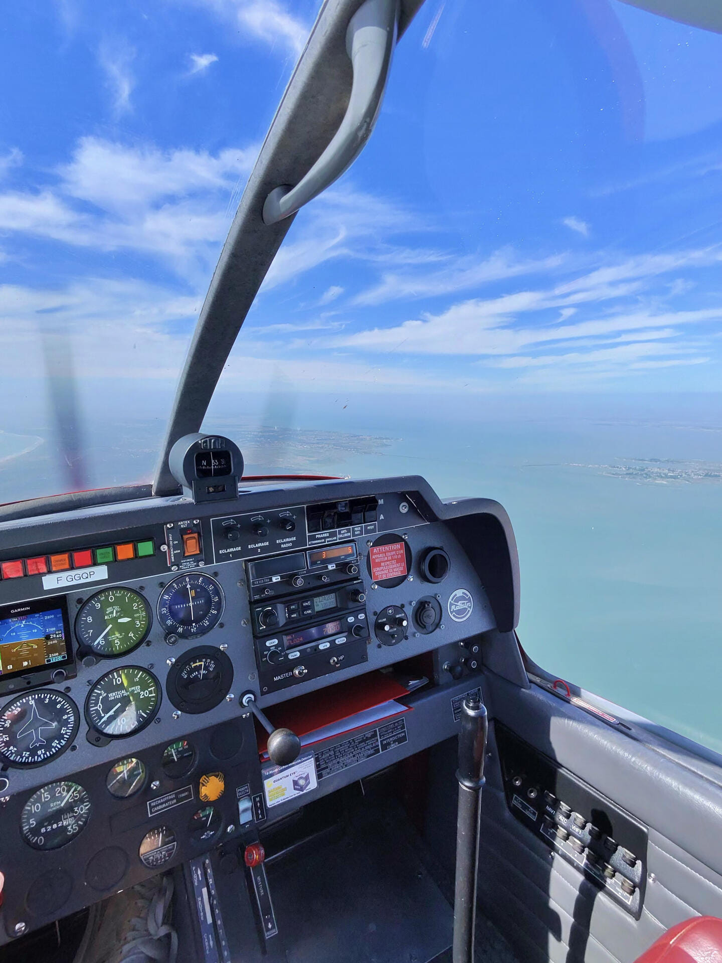 Au départ de Poitiers, la Côte Atlantique vue du ciel