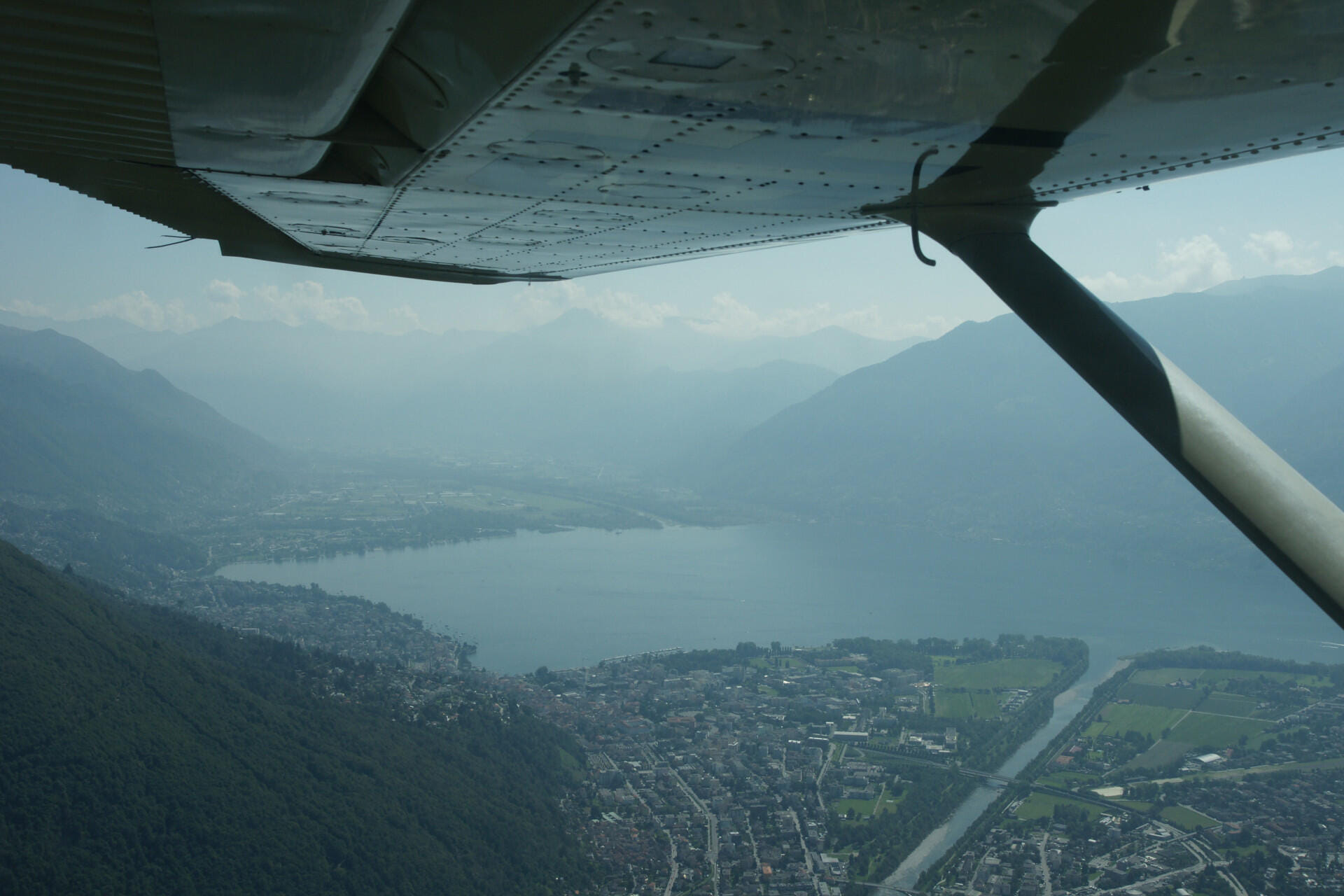 Für eine Pizza ab Bern nach Locarno (DA50)