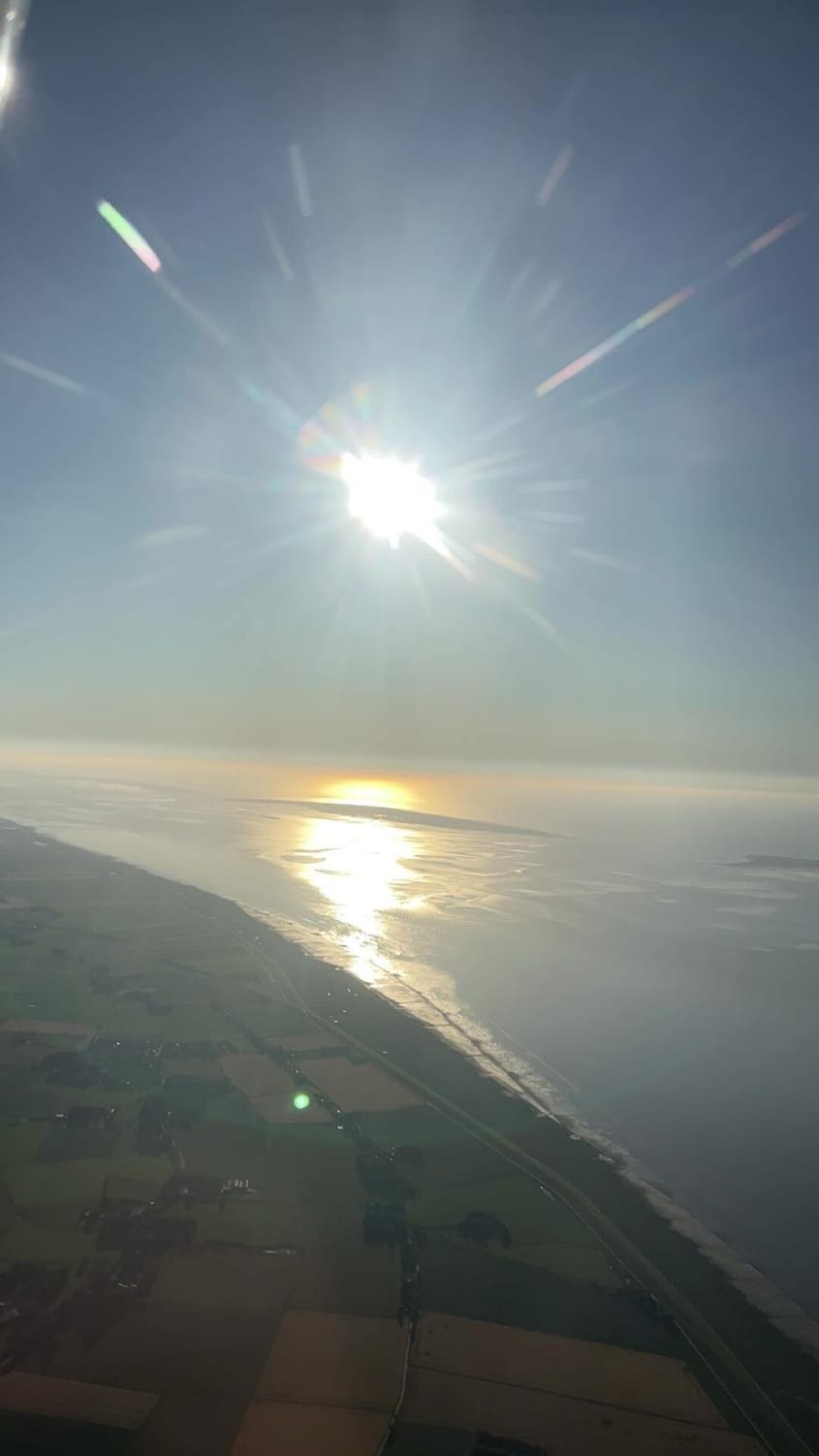 Abendlicher Rundflug – Sonnenuntergang inklusive