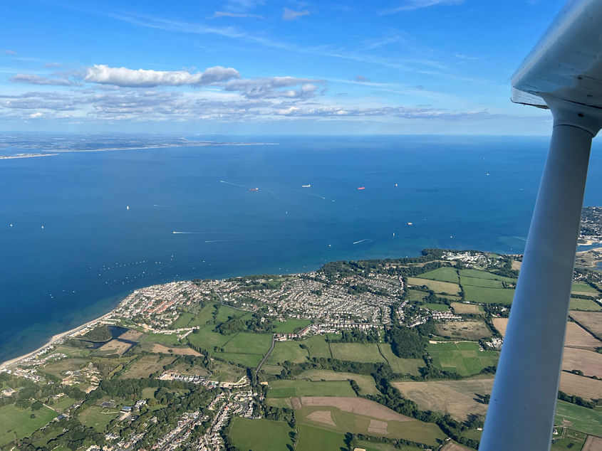 Day return - Isle of Wight (3-5 passengers)