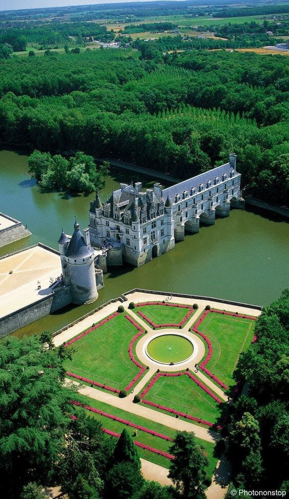 Balade aérienne : Châteaux de la Loire Ouest (2 passagers)