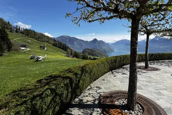 Restaurant-Flug - Mit dem Heli zum zMittag