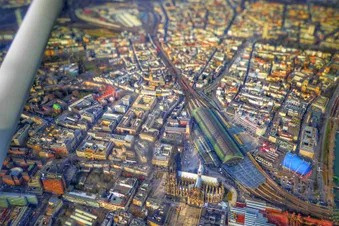 Die Perle Köln's - Der Dom aus der Luft