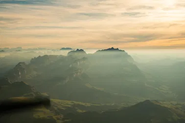 Hochalpen-Rundflug – Oberalp, Klausenpass & Glarner Alpen