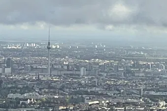 Fernsehturm und Innenstadt von Berlin