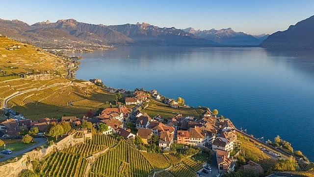 Vol Privatif - Lavaux et Château de Chillon en Hélicoptère