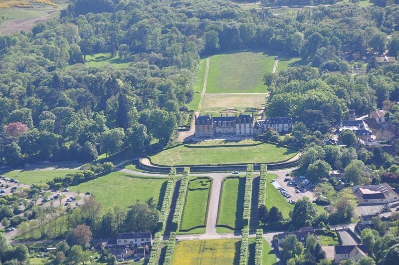 Découvrir le château et les animaux vus d'en haut !