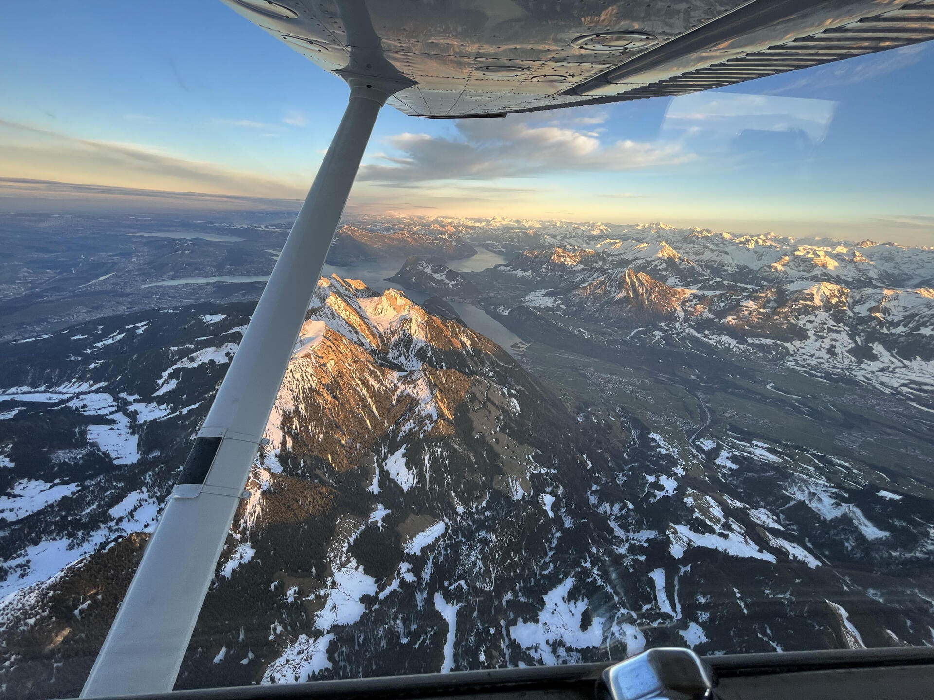 ⭐ Traumflug Luzern & Rigi – 5 Seen & Alpenpanorama