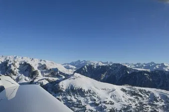 Les Grandes Stations de l'Oisans vues du ciel