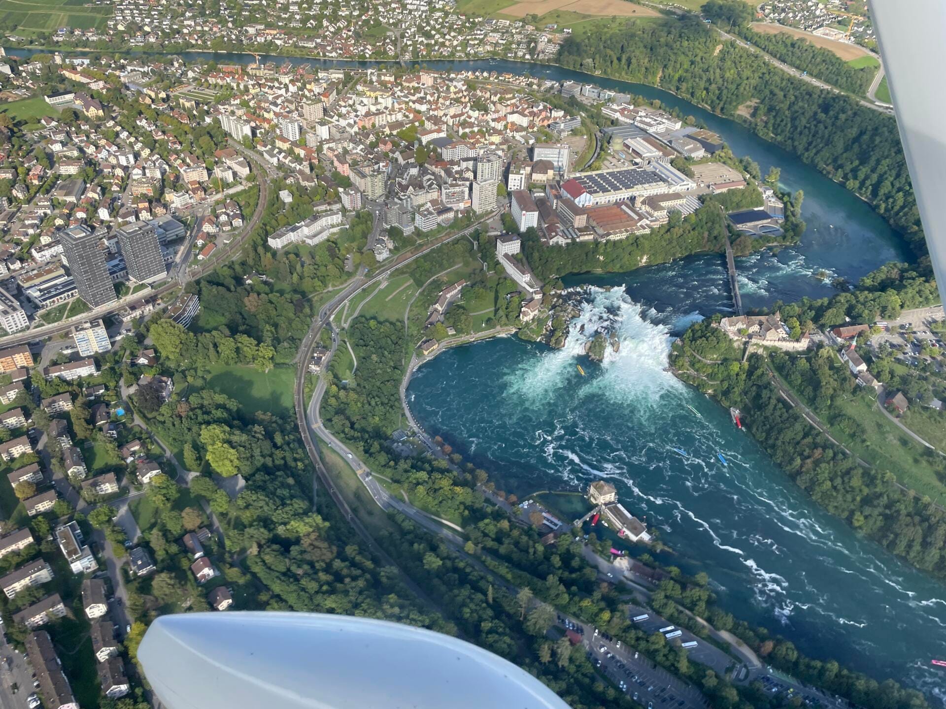 Rheinfall-Panorama: Atemberaubender Rundflug (2 Pax, EUR)