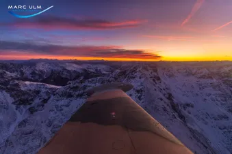 Eine Pizza in Trento* ex. Airforce Marchetti F260 (James Bond Marchetti)