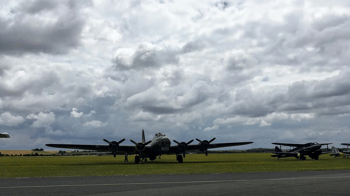 Fly to IWM Duxford from Turweston for the day