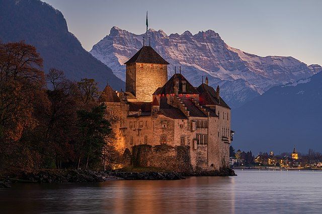 Vol Privatif - Lavaux et Château de Chillon en Hélicoptère