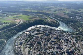 Rheinfall-Panorama: Atemberaubender Rundflug (2 Pax, CHF)