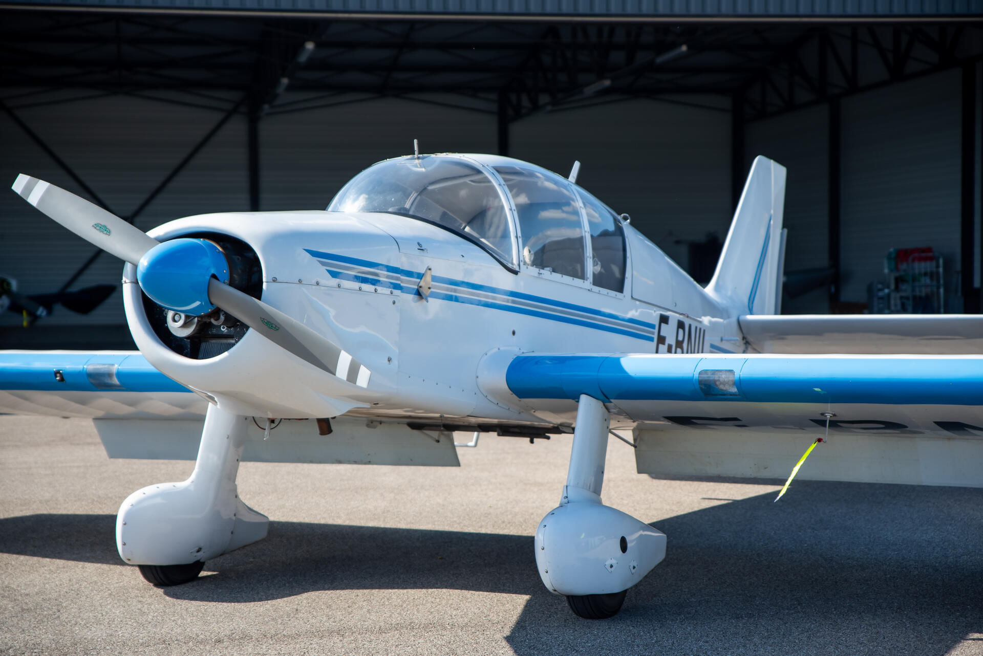 Le Jodel D-140 "Mousquetaire"