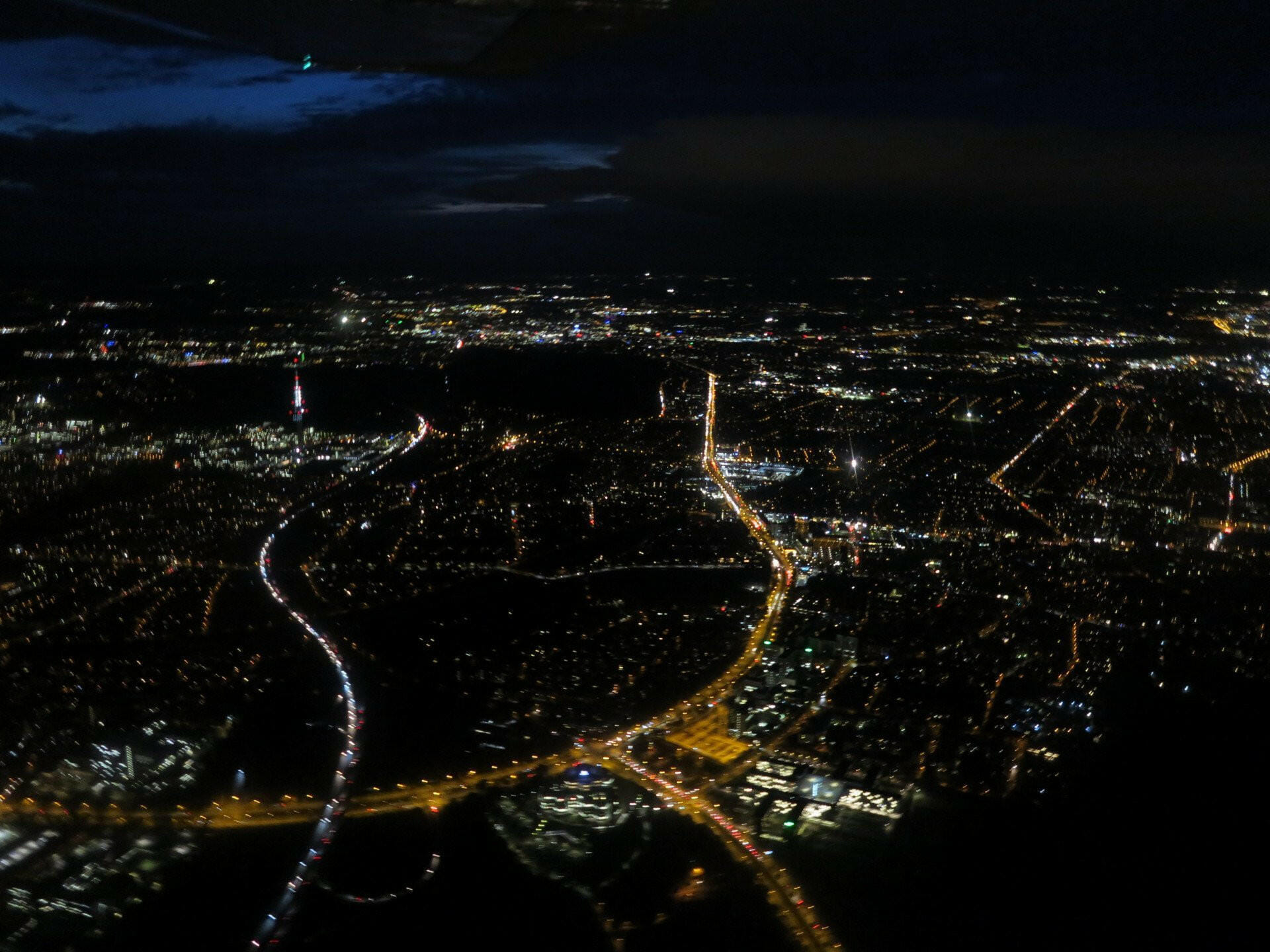 Nachtflug über Hannover