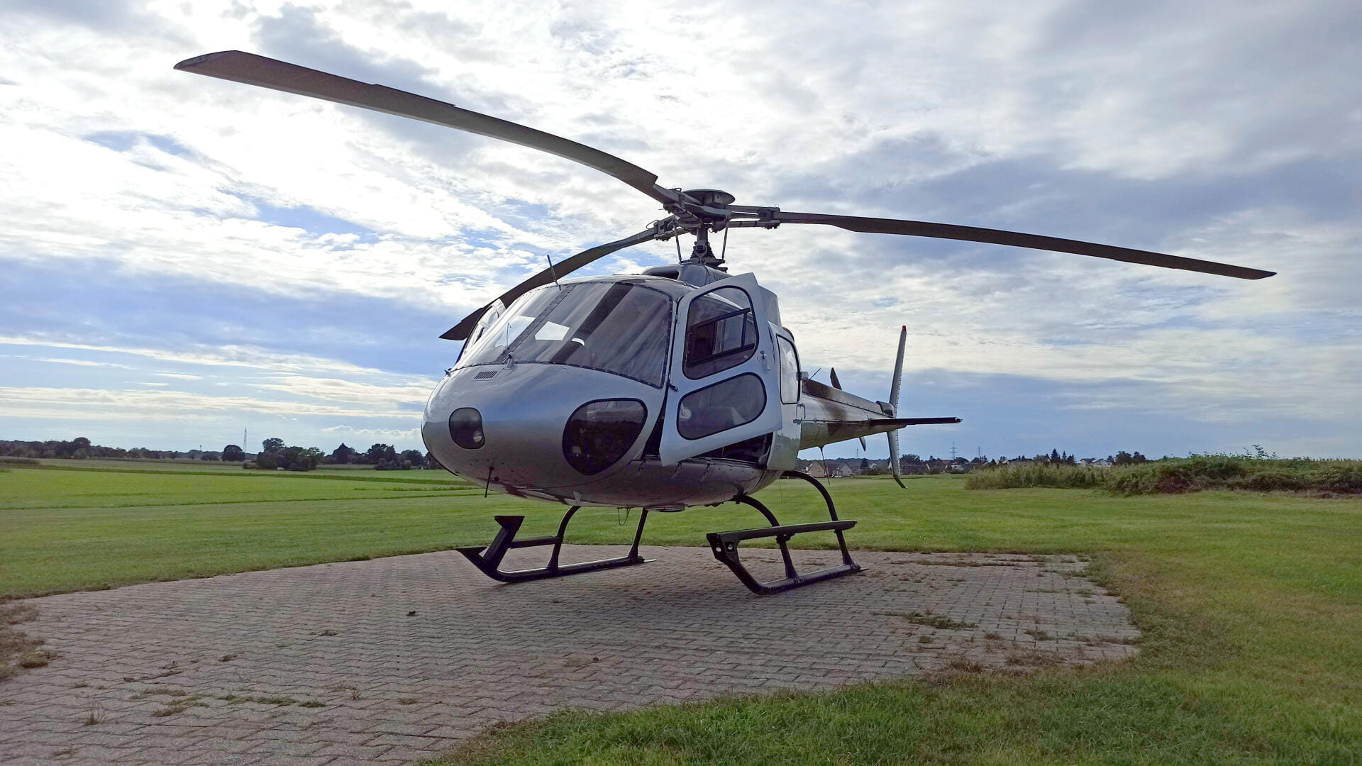 Eurocopter AS350 Ecureuil