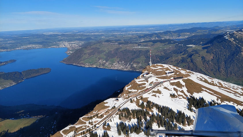 Rundflug über Luzern, Vierwaldstättersee und Zugersee