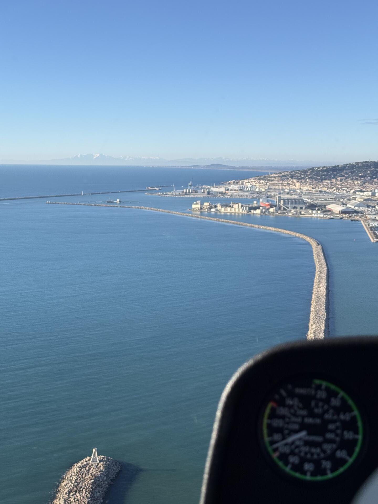 Balade aérienne Montpellier, plage et Camargue