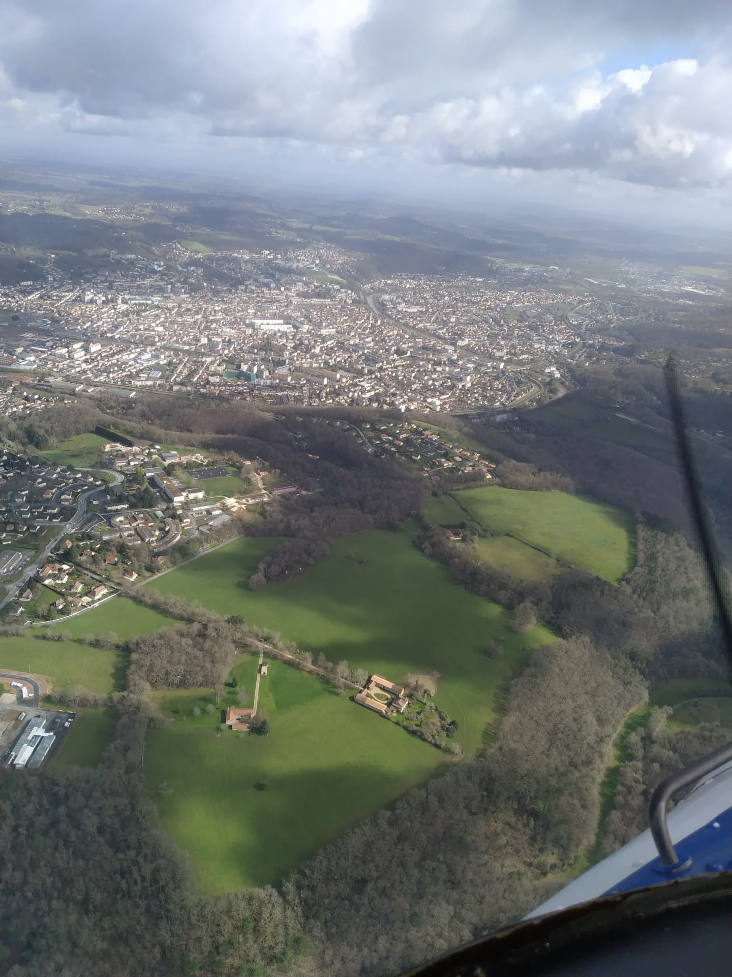 Tour de la ville de Perigueux