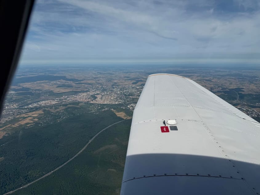 Rundflug über die Eifel, Nürburgring und Köln