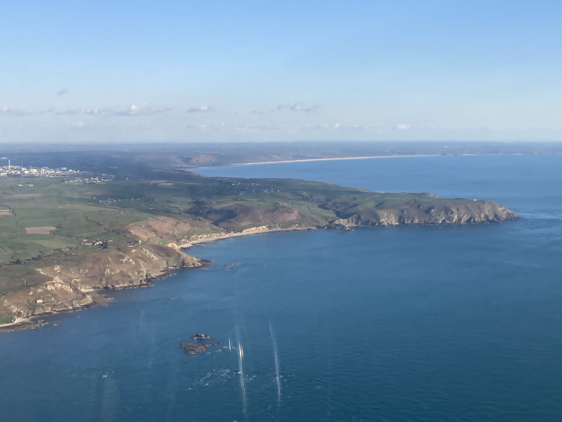 Nez de Jobourg et baie d'écalgrain
