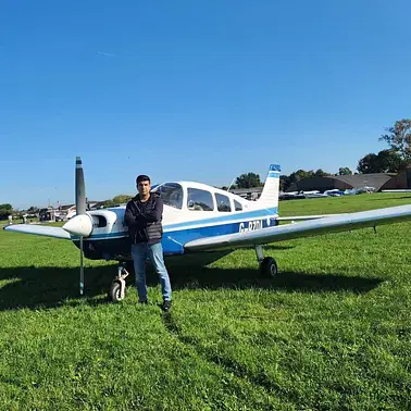 45min Flying tour from White Waltham
