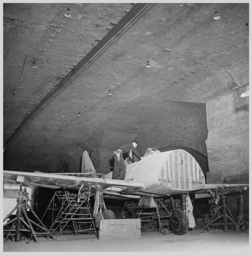 Anflug der Landebahn des Me262-Flugzeugwerkes bei Kahla