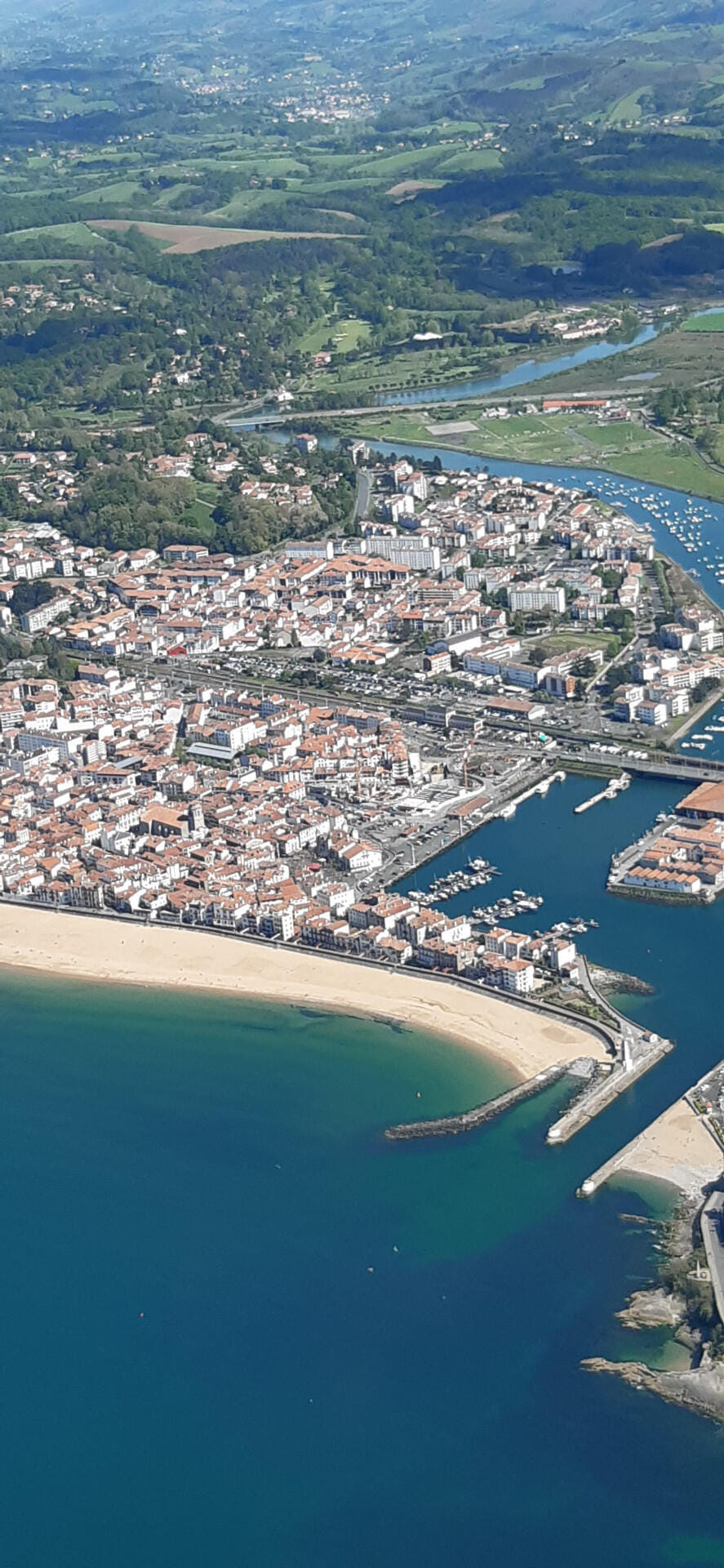 LE PORT DE SAINT JEAN DE LUZ