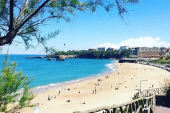 Vol pour Biarritz en bimoteur | 5 passagers