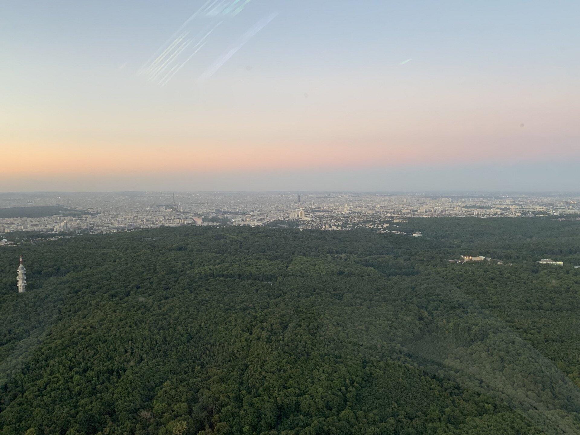 Posez-vous à l'héliport de Paris en hélicoptère Cabri G2