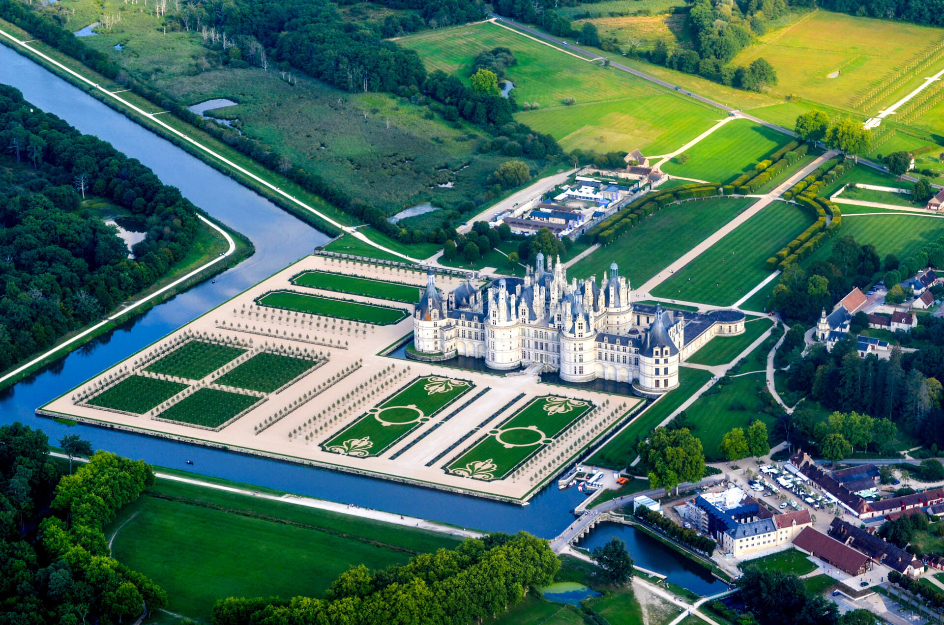 Les Châteaux de la Loire en avion : un voyage hors du temps - France