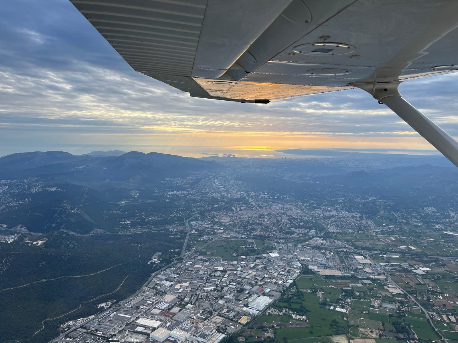 Grand tour de Marseille : Calanques, Ste-Baume, Ste-Victoire