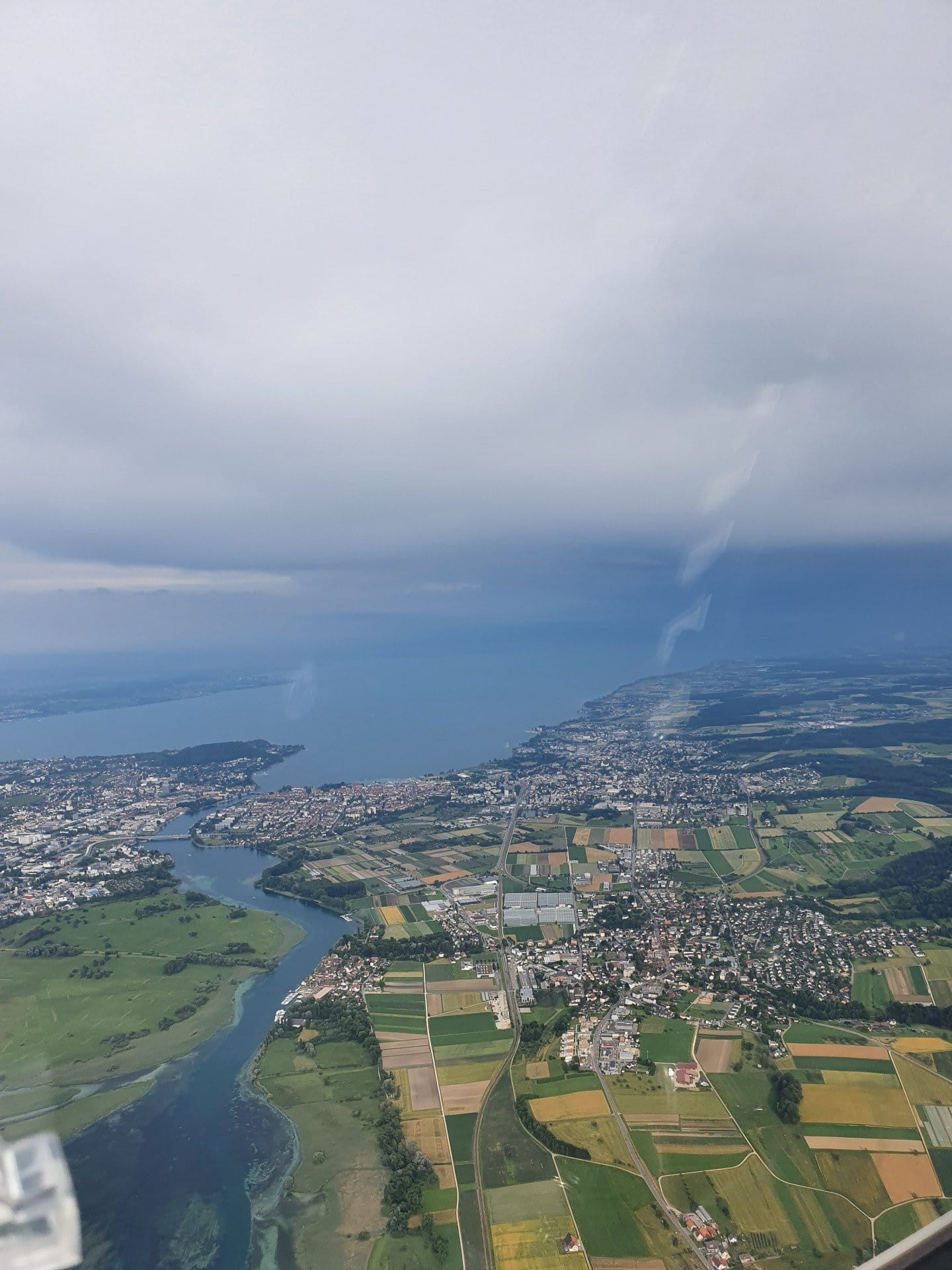 Rundflug mit AT01 zum Rheinfall und Bodensee