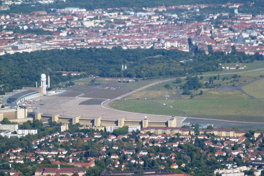 Im Himmel über Berlin oder Brandenburg (Cessna 172)