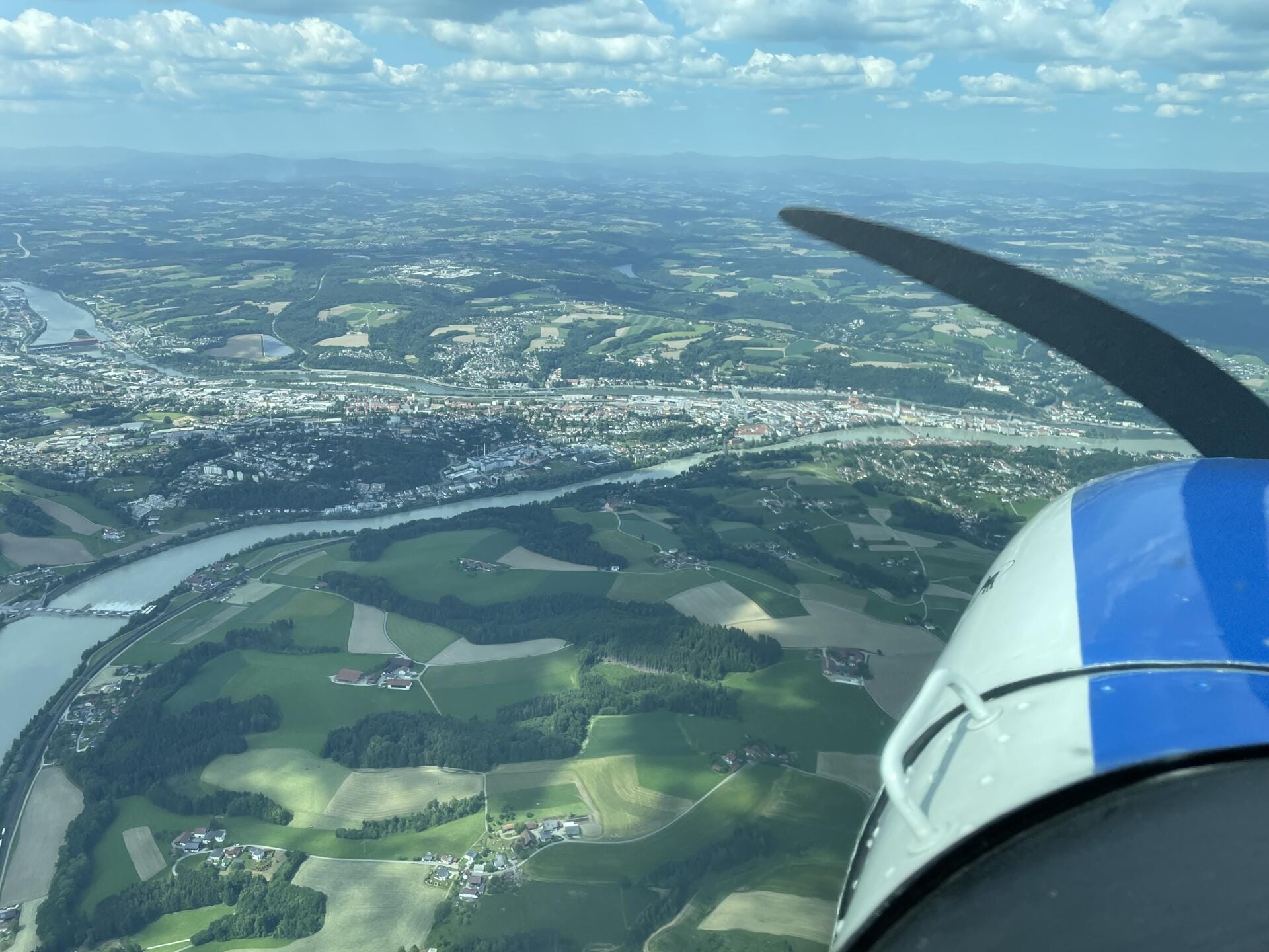 Panoramaflug über Passau die drei Flüsse Stadt