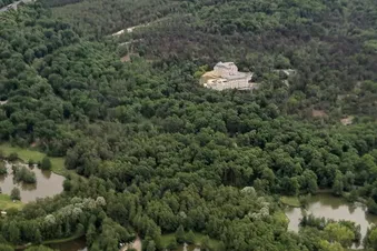 Château de Mont Royal Chantilly
