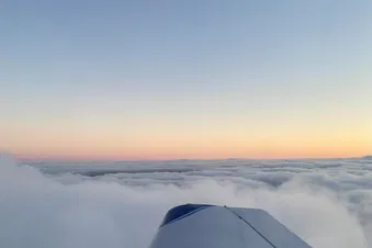 Coucher de soleil sur l’Île d’Yeu en avion🌅