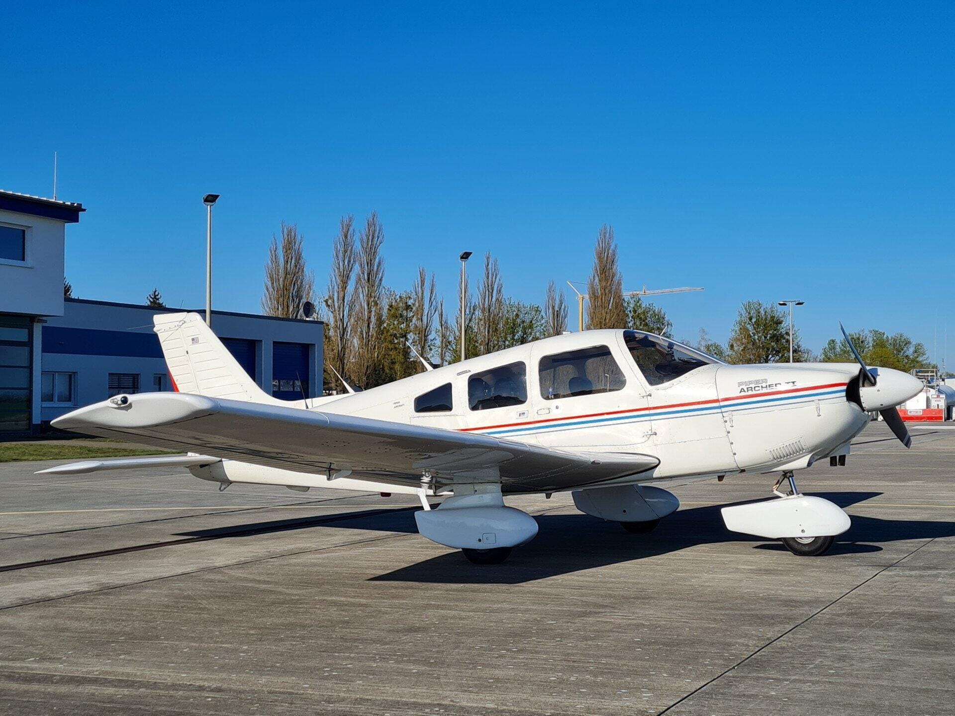 Piper PA 28-181