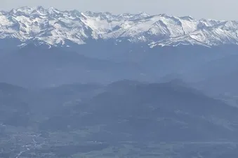 Survol du Pic du Midi de Bigorre , vue imprenable