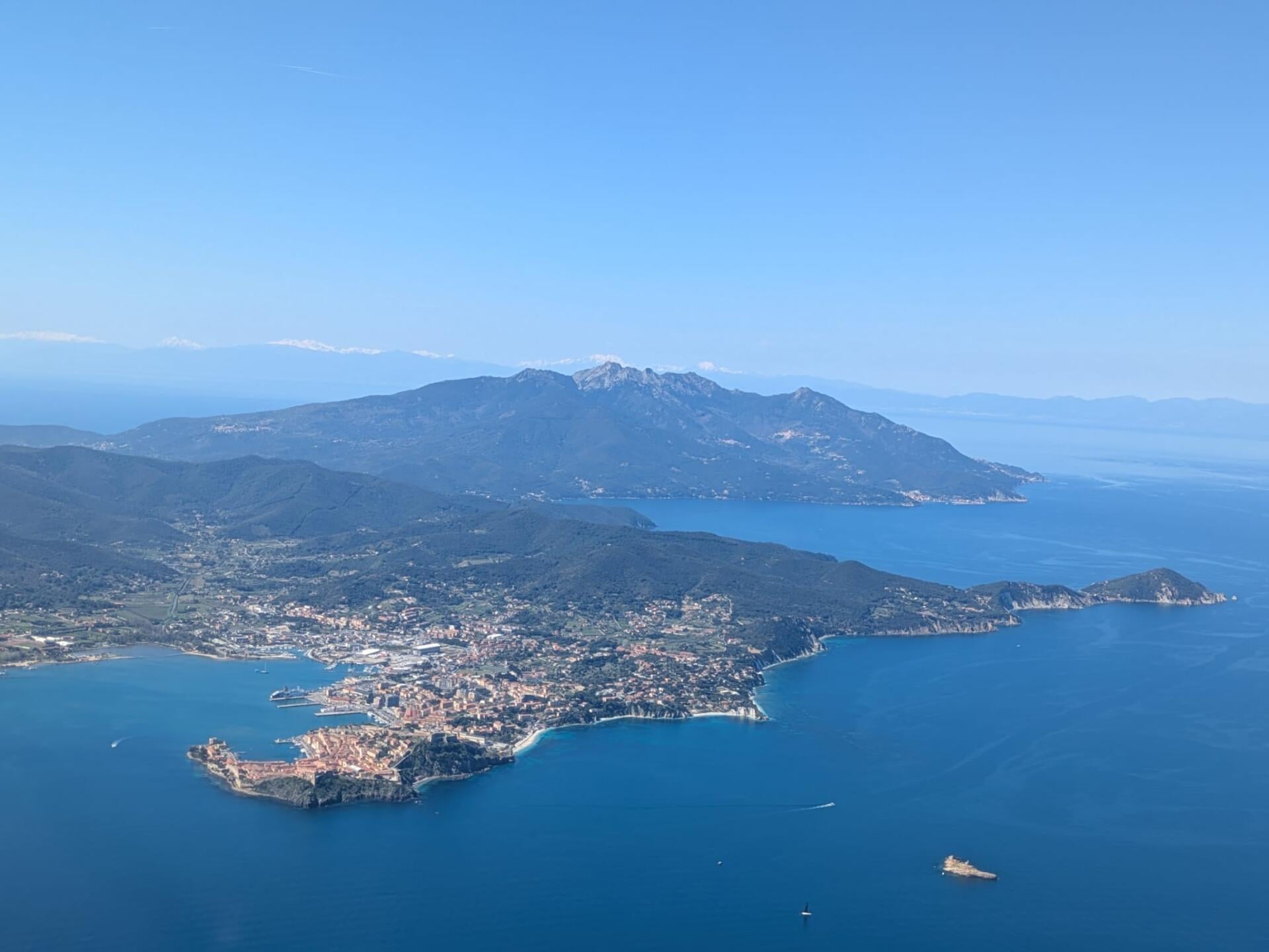 Lucca (LIQL) - Isola d'Elba (LIRJ)