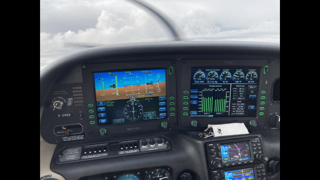 Cirrus SR20