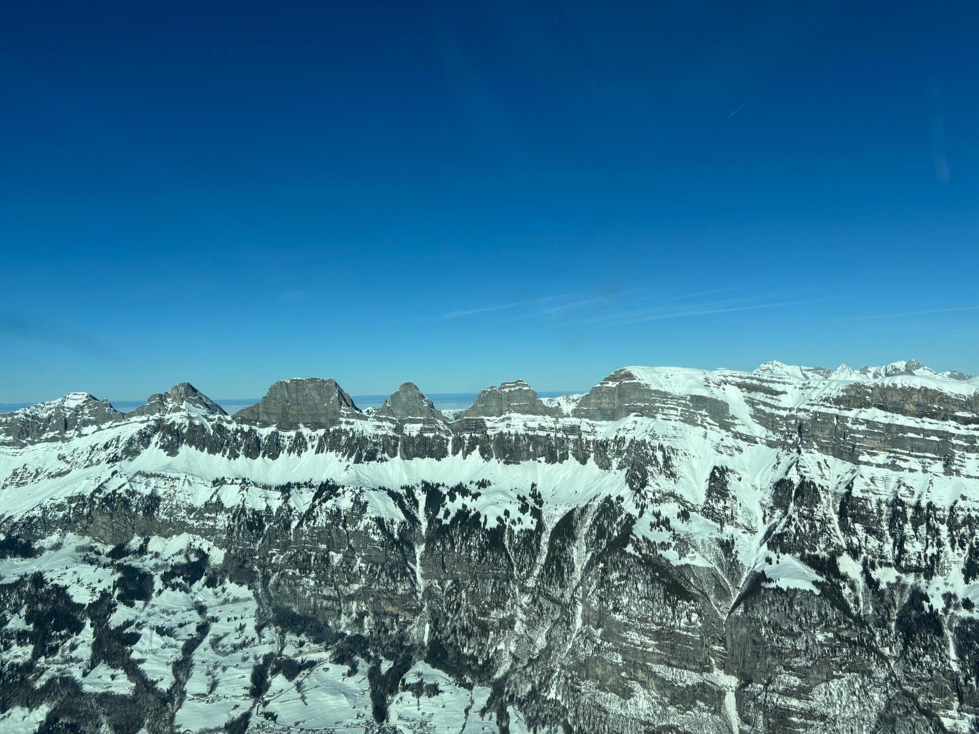 Die Schweiz aus der Luft entdecken!