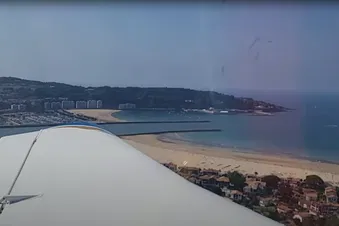 La plage d'Hondarribia, au décollage de St Sebastien